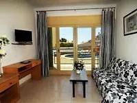 Отель Melrose Place Lloret Льорет-де-Мар